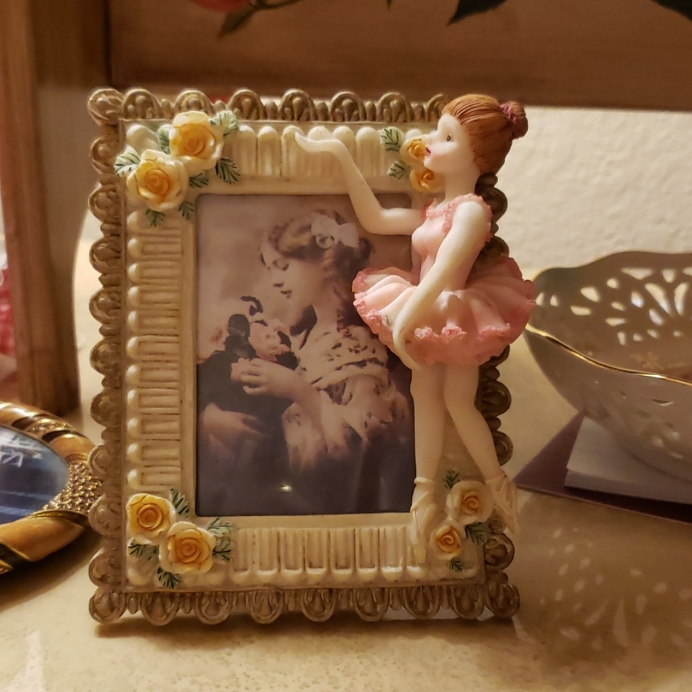 Porcelain Ballerina Picture Frame 3 x 4